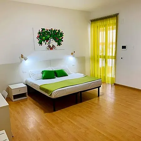 Bed & Breakfast Arco Dei Cappuccini 3*